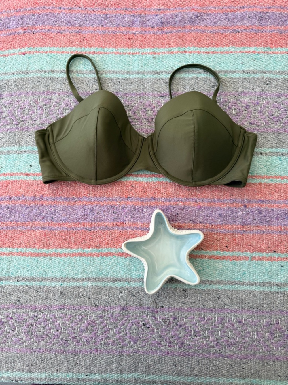 Old Navy Olive Green Bikini Top XL Underwire Swim Top